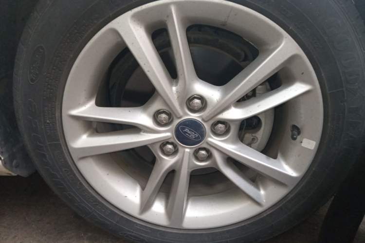 Used Ford Escort 2019 1.5L Automatic Enjoyment Model Right Front Wheel Hub