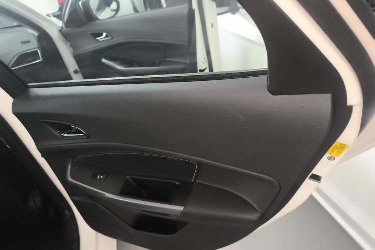 Used Ford Escort 2019 Revised Version 1.5L Automatic Enjoyment Type China VI Standard Right Rear Door Interior
