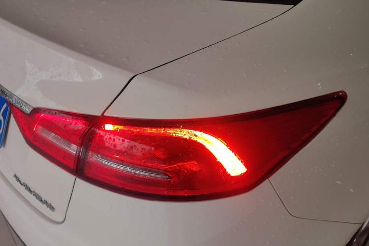 Used Ford Escort 2019 Revised Version 1.5L Automatic Enjoyment Type China VI Standard Right Rear Taillight