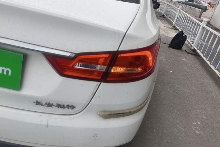 Used Ford Escort 2019 1.5L Manual ZhiXiang Version Right Rear Taillight