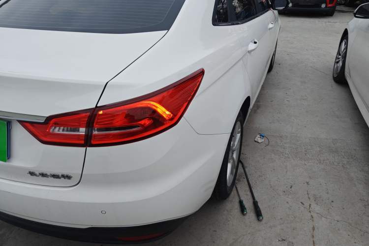 Used Ford Escort 2019 Revised Version 1.5L Automatic Enjoyment Type China VI Standard Right Rear Taillight