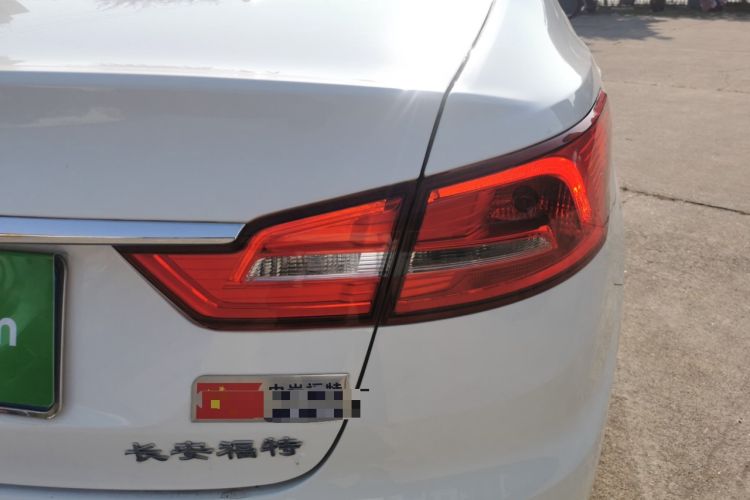 Used Ford Escort 2019 Revised Version 1.5L Automatic Enjoyment Type China VI Standard Right Rear Taillight