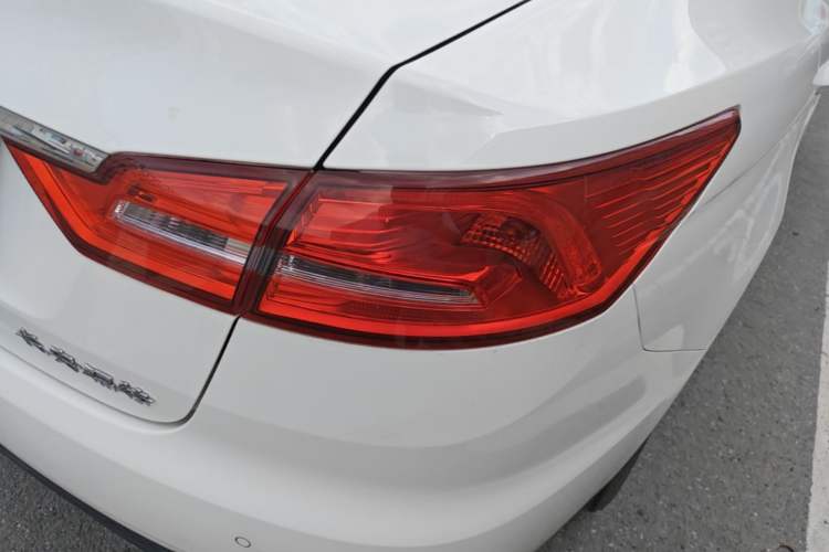 Used Ford Escort 2019 Revised Version 1.5L Automatic Enjoyment Type China VI Standard Right Rear Taillight