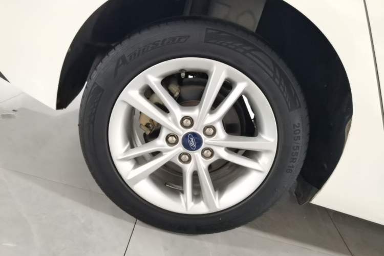 Used Ford Escort 2019 1.5L Automatic Enjoyment Model Right Rear Wheel Hub