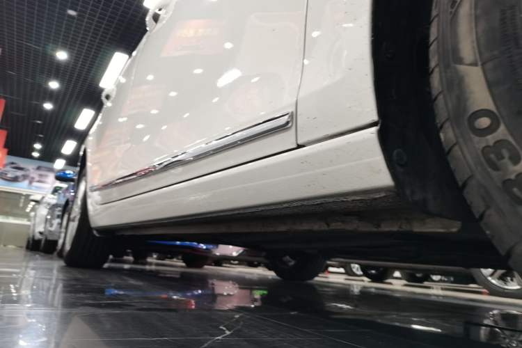 Used Ford Escort 2019 Revised Version 1.5L Automatic Enjoyment Type China VI Standard Right Side Sill
