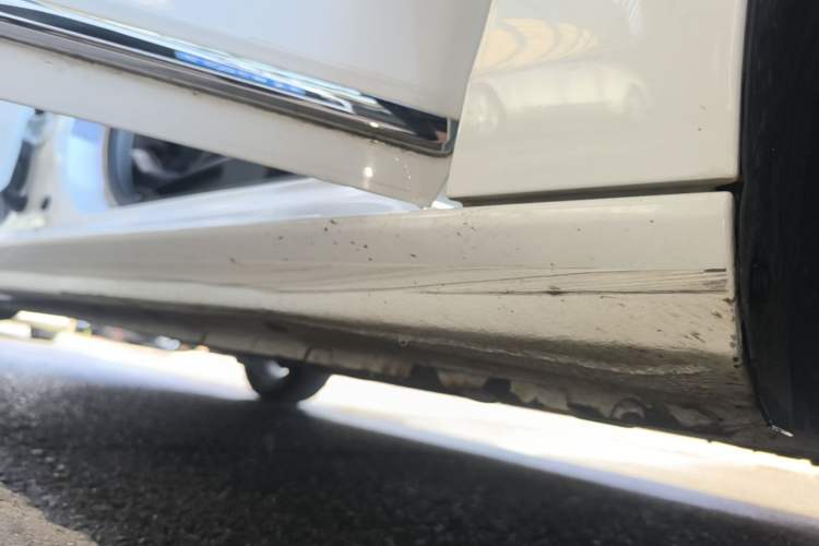 Used Ford Escort 2019 Revised Version 1.5L Automatic Enjoyment Type China VI Standard Right Side Sill
