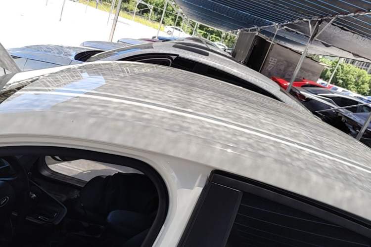 Used Ford Escort 2019 1.5L Automatic ZhiXiang Model Roof