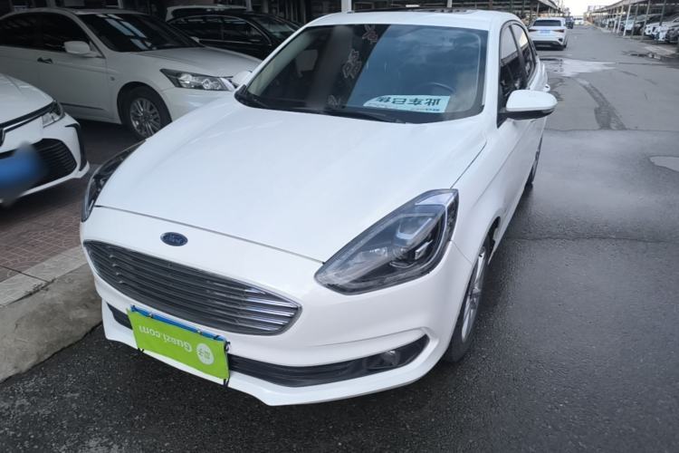 Used Ford Escort 2019 Revised Version 1.5L Automatic Enjoyment Type China VI Standard Guazi used car, China used car export, Used car for sale, Used  cars, Cheapest cars for sale