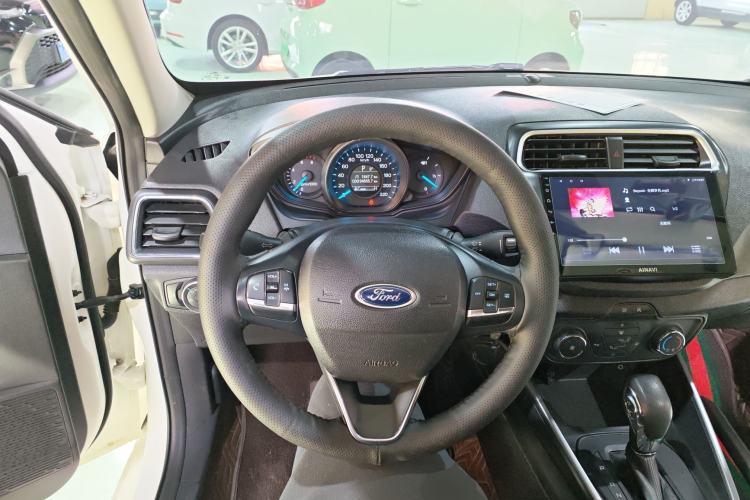 Used Ford Escort 2019 Revised 1.5L Automatic ZhiXiang Version (Tire Pressure Monitoring) China VI Standard Steering Wheel
