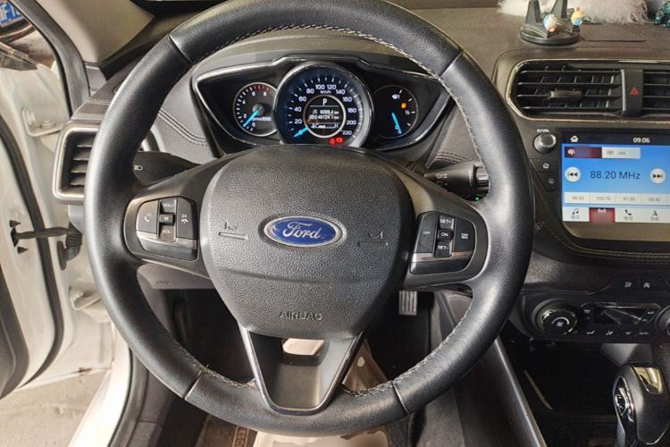 Used Ford Escort 2019 Revised Version 1.5L Automatic Enjoyment Type China VI Standard Steering Wheel
