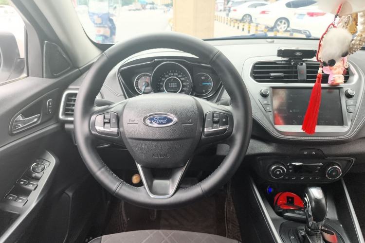 Used Ford Escort 2019 Revised Version 1.5L Automatic Enjoyment Type China VI Standard Steering Wheel