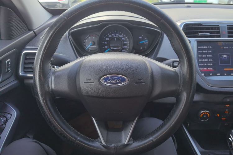 Used Ford Escort 2019 Revised 1.5L Automatic ZhiXiang Version (Tire Pressure Monitoring) China VI Standard Steering Wheel