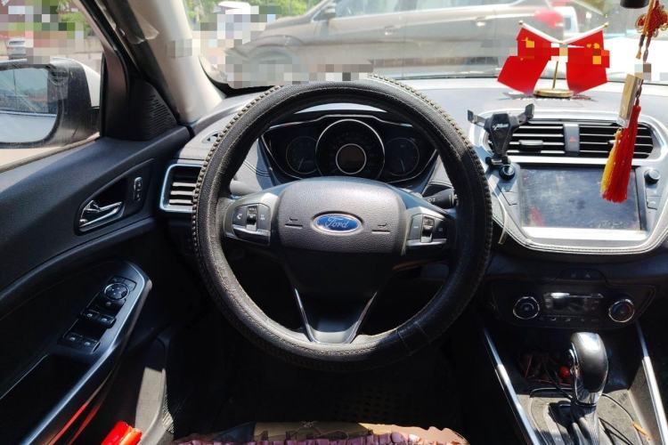Used Ford Escort 2019 Revised Version 1.5L Automatic Enjoyment Type China VI Standard Steering Wheel