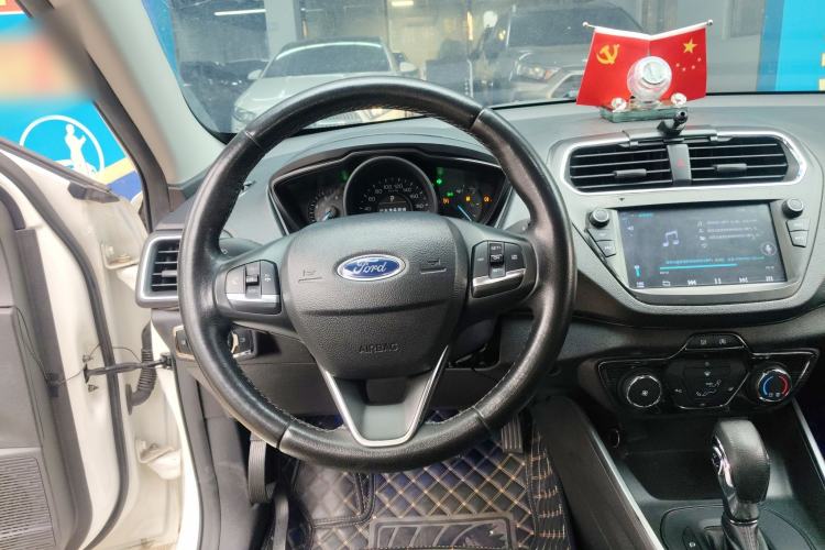 Used Ford Escort 2019 Revised 1.5L Automatic ZhiXiang Version (Tire Pressure Monitoring) China VI Standard Steering Wheel