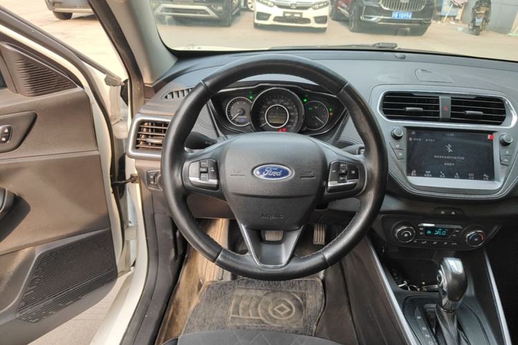 Used Ford Escort 2019 Revised Version 1.5L Automatic Enjoyment Type China VI Standard Steering Wheel