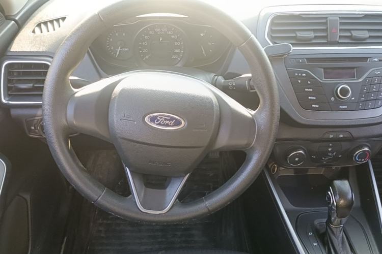 Used Ford Escort 2019 Revised 1.5L Automatic ZhiXiang Version China VI Standard Steering Wheel