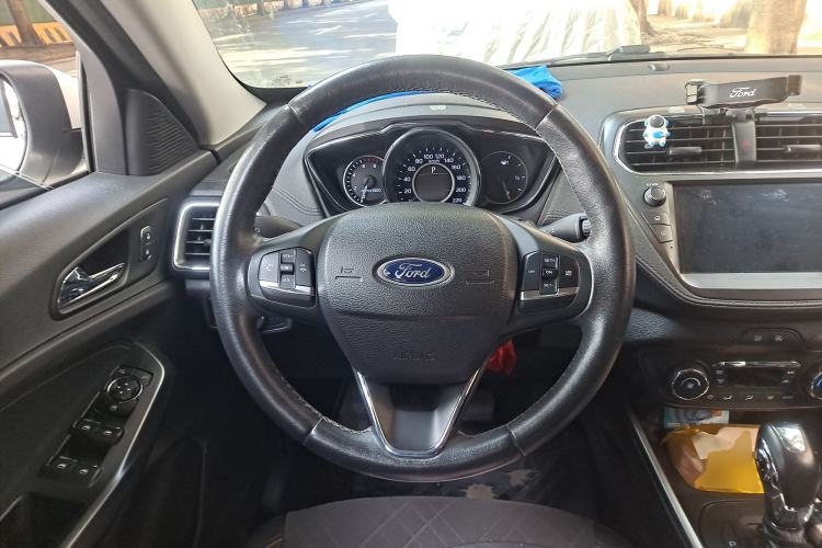 Used Ford Escort 2019 Revised Version 1.5L Automatic Enjoyment Type China VI Standard Steering Wheel