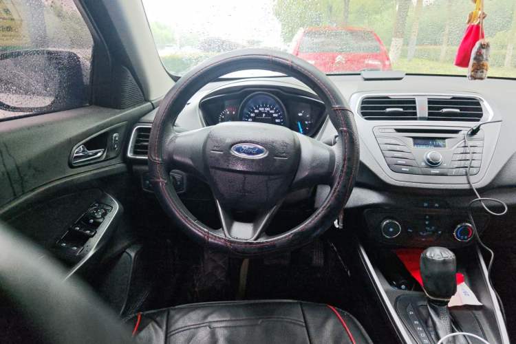 Used Ford Escort 2019 1.5L Automatic ZhiXiang Model Steering Wheel