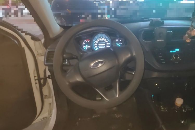 Used Ford Escort 2019 Revised Version 1.5L Manual "Quality Enjoyment" Trim (Tire Pressure Monitoring) China VI Standard Steering Wheel