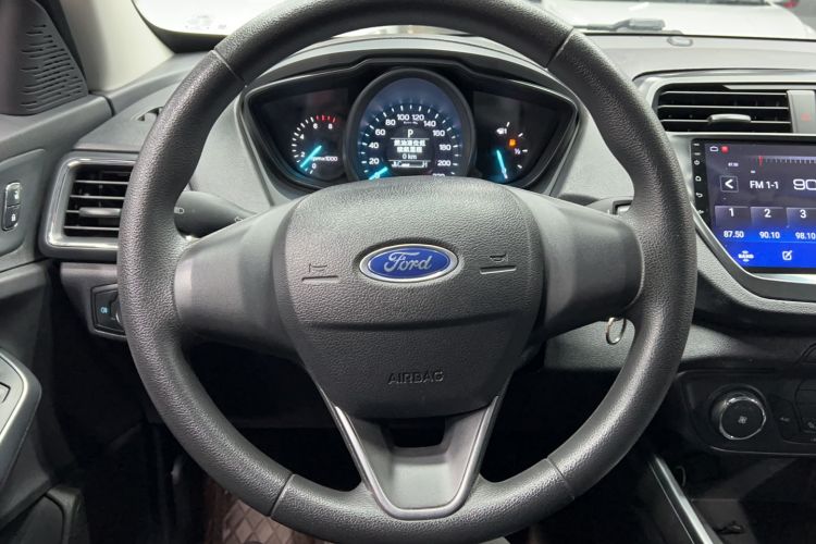 Used Ford Escort 2019 Revised 1.5L Automatic ZhiXiang Version (Tire Pressure Monitoring) China VI Standard Steering Wheel