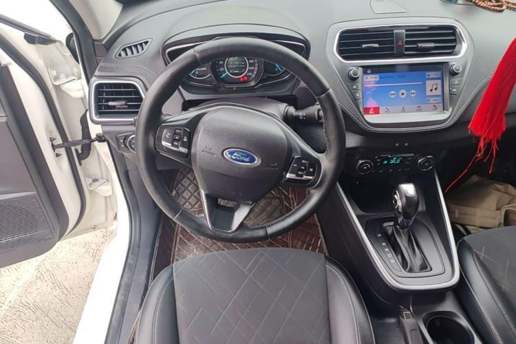 Used Ford Escort 2019 Revised Version 1.5L Automatic Enjoyment Type China VI Standard Steering Wheel