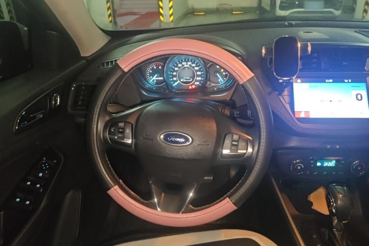 Used Ford Escort 2019 Revised Version 1.5L Automatic Enjoyment Type China VI Standard Steering Wheel