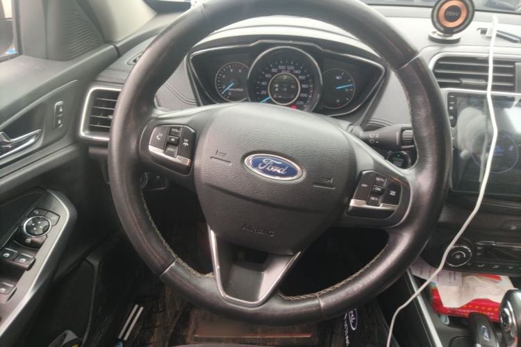 Used Ford Escort 2019 Revised Version 1.5L Automatic Enjoyment Type China VI Standard Steering Wheel