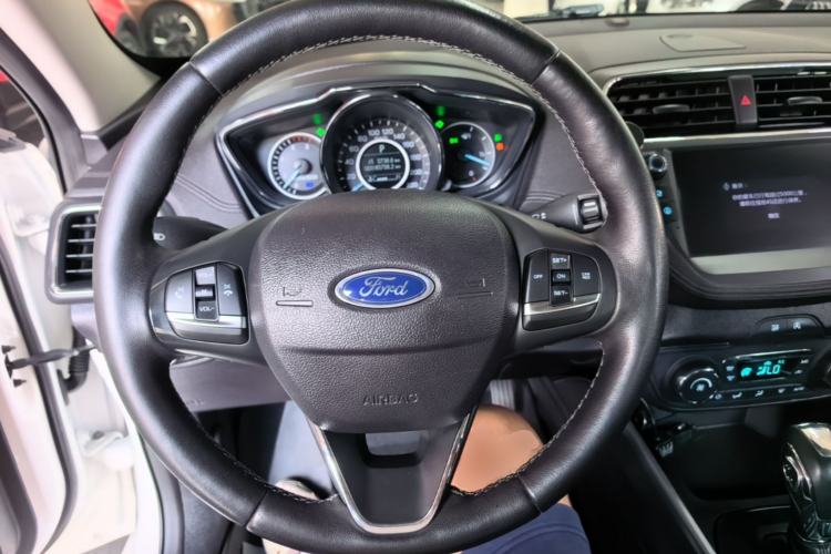 Used Ford Escort 2019 Revised Version 1.5L Automatic Enjoyment Type China VI Standard Steering Wheel