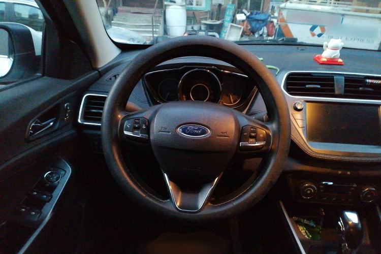 Used Ford Escort 2019 Revised Version 1.5L Automatic Enjoyment Type China VI Standard Steering Wheel