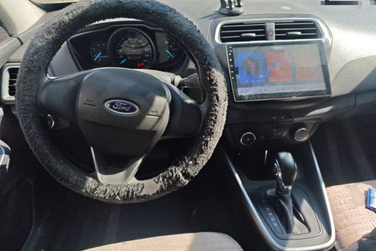 Used Ford Escort 2019 1.5L Automatic ZhiXiang Model Steering Wheel