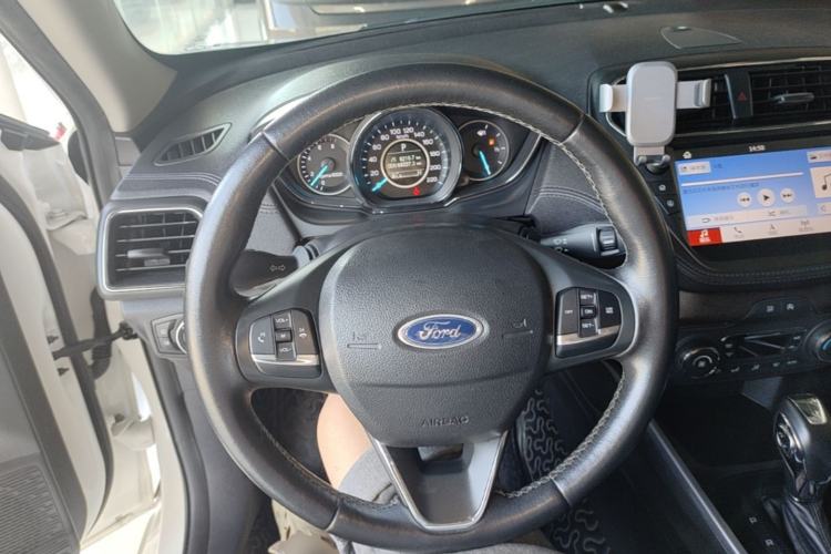 Used Ford Escort 2019 Revised Version 1.5L Automatic Enjoyment Type China VI Standard Steering Wheel