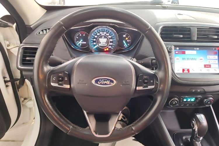 Used Ford Escort 2019 Revised Version 1.5L Automatic Enjoyment Type China VI Standard Steering Wheel