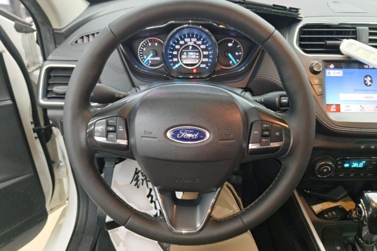 Used Ford Escort 2019 Revised Version 1.5L Automatic Enjoyment Type China VI Standard Steering Wheel