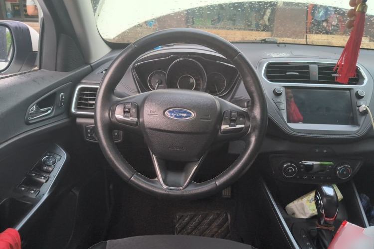 Used Ford Escort 2019 Revised Version 1.5L Automatic Enjoyment Type China V Standard Steering Wheel