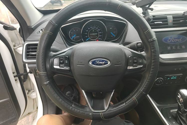 Used Ford Escort 2019 Revised Version 1.5L Automatic Enjoyment Type China VI Standard Steering Wheel