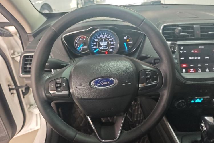Used Ford Escort 2019 Revised Version 1.5L Automatic Enjoyment Type China VI Standard Steering Wheel
