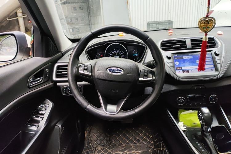 Used Ford Escort 2019 Revised Version 1.5L Automatic Enjoyment Type China VI Standard Steering Wheel