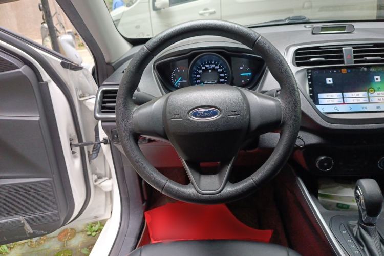 Used Ford Escort 2019 1.5L Automatic ZhiXiang Model Steering Wheel