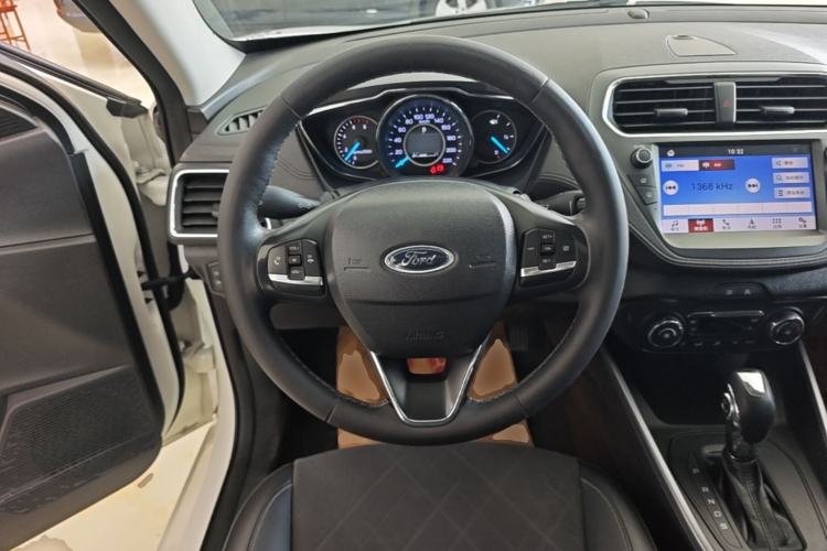 Used Ford Escort 2019 Revised Version 1.5L Automatic Enjoyment Type China VI Standard Steering Wheel