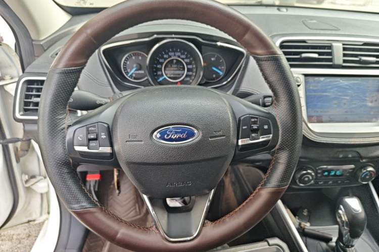 Used Ford Escort 2019 Revised Version 1.5L Automatic Enjoyment Type China VI Standard Steering Wheel