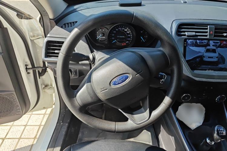 Used Ford Escort 2019 1.5L Manual ZhiXiang Version Steering Wheel