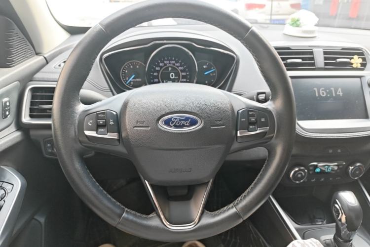 Used Ford Escort 2019 Revised Version 1.5L Automatic Enjoyment Type China VI Standard Steering Wheel