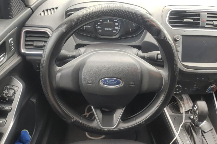 Used Ford Escort 2019 Revised 1.5L Automatic ZhiXiang Version (Tire Pressure Monitoring) China VI Standard Steering Wheel