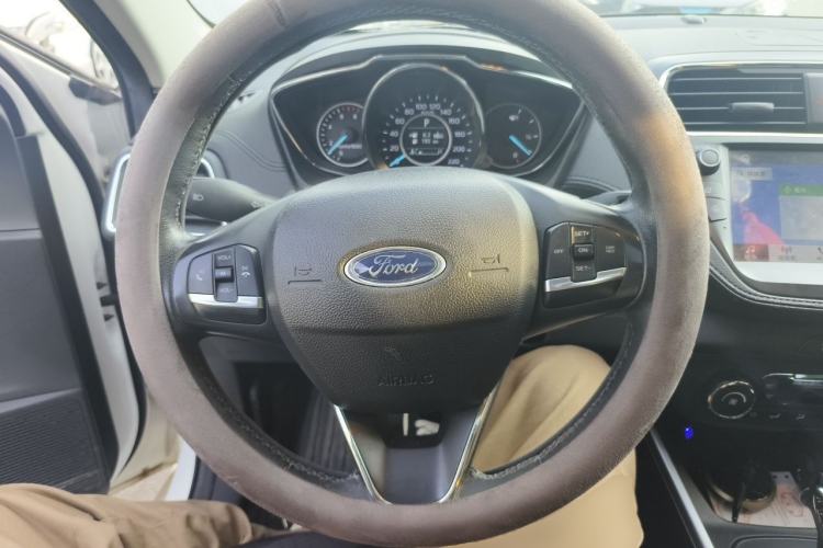 Used Ford Escort 2019 Revised Version 1.5L Automatic Enjoyment Type China VI Standard Steering Wheel