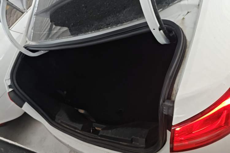 Used Ford Escort 2019 Revised Version 1.5L Automatic Enjoyment Type China VI Standard Trunk