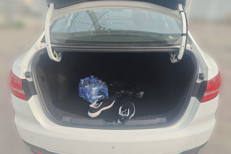 Used Ford Escort 2019 1.5L Manual ZhiXiang Version Trunk