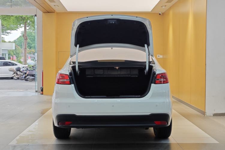 Used Ford Escort 2019 Revised Version 1.5L Automatic Enjoyment Type China VI Standard Trunk
