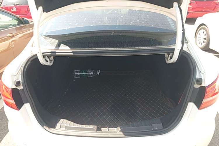 Used Ford Escort 2019 Revised Version 1.5L Automatic Enjoyment Type China VI Standard Trunk
