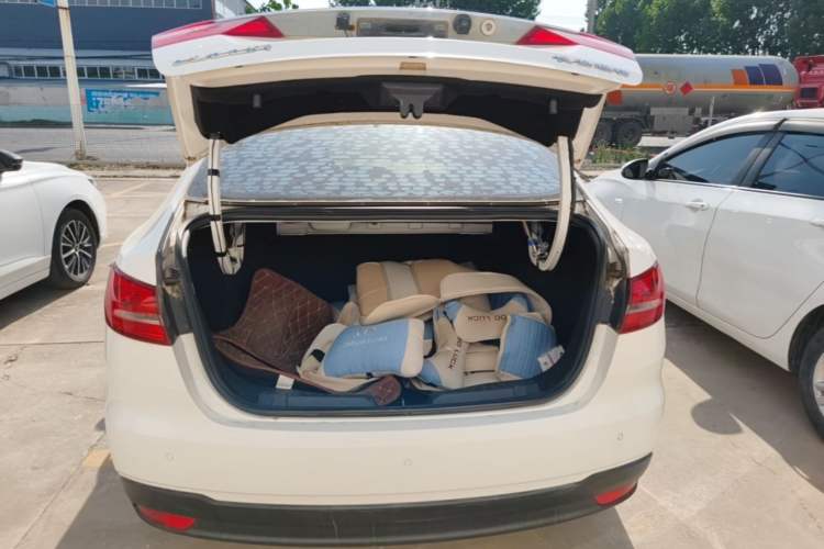 Used Ford Escort 2019 1.5L Automatic ZhiXiang Model Trunk