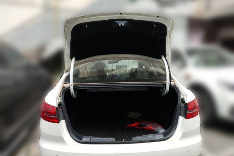 Used Ford Escort 2019 Revised Version 1.5L Automatic Enjoyment Type China VI Standard Trunk